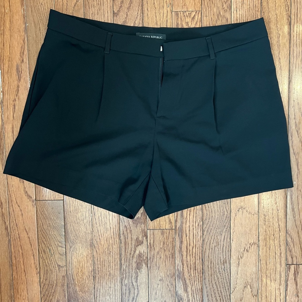 Banana Republic Black Tailored Shorts